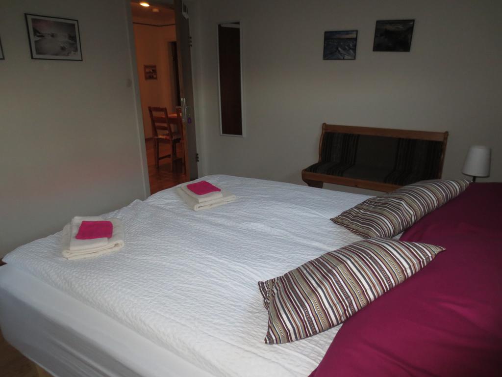 Teigur Guesthouse 아크라네스 외부 사진